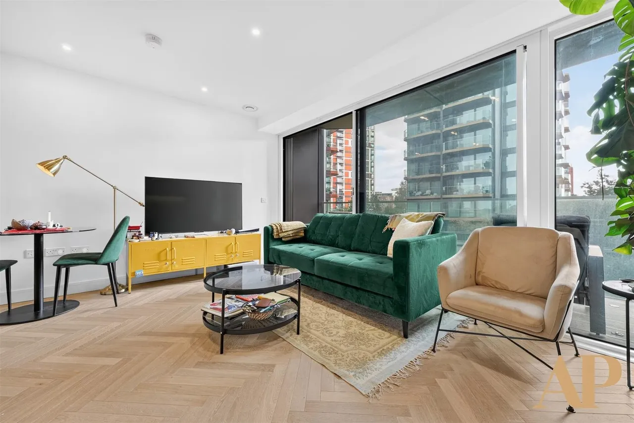 1 bed flat to rent, Brigadier Walk, London, SE18