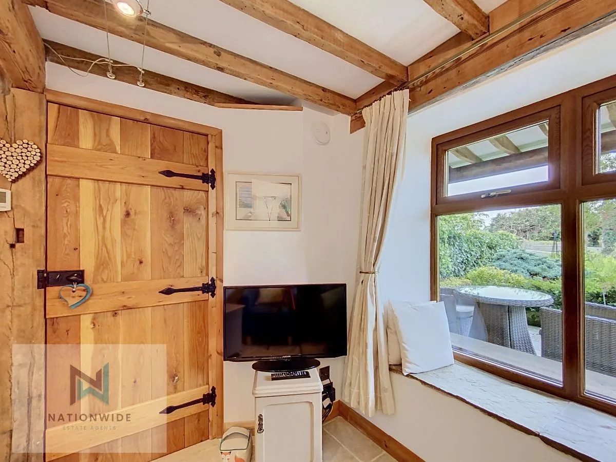 Babylon Lane, Chorley, Lancashire, PR6 9ER, photo 5