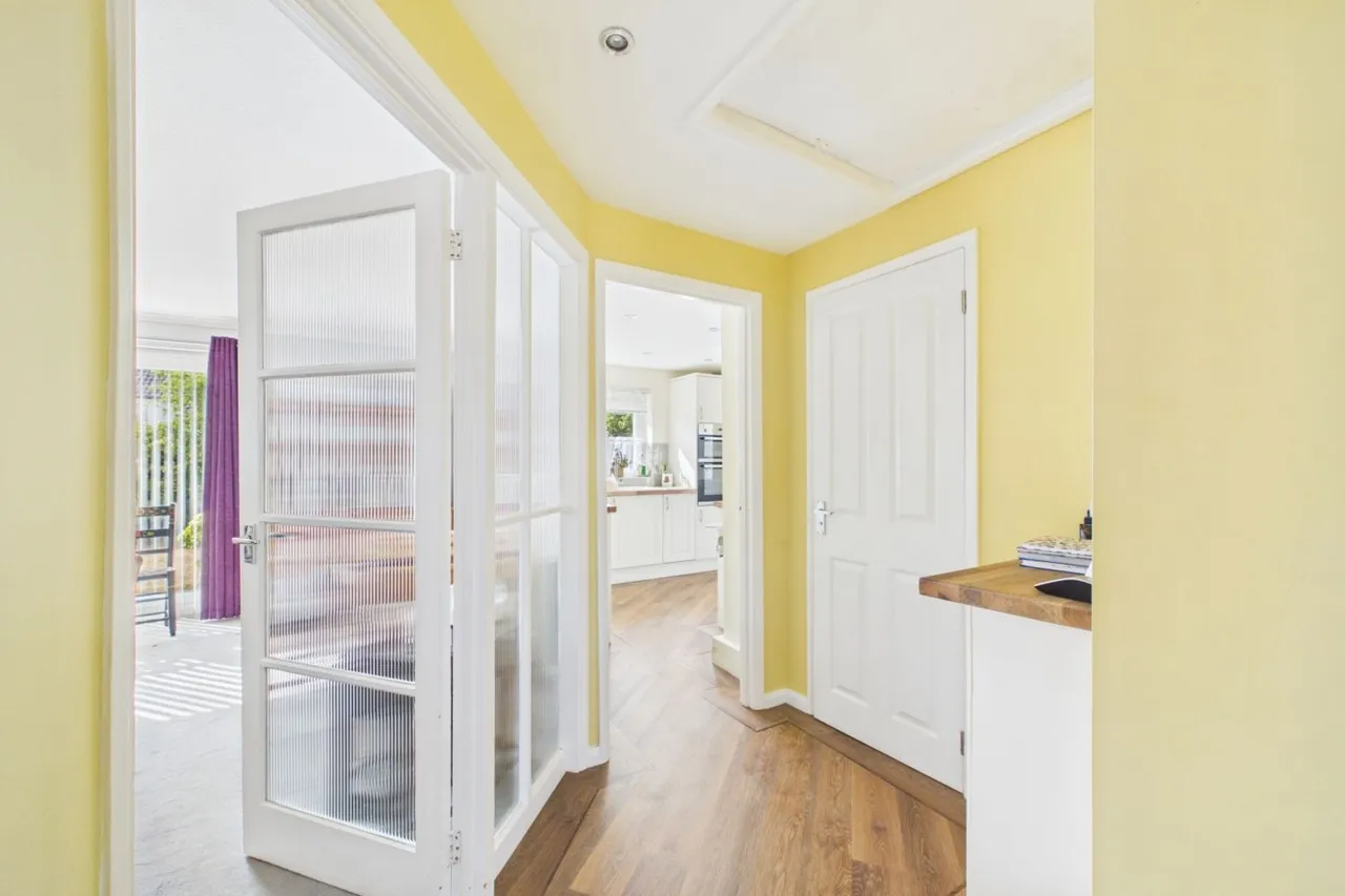 Miles Avenue, Leighton Buzzard, LU7, photo 9