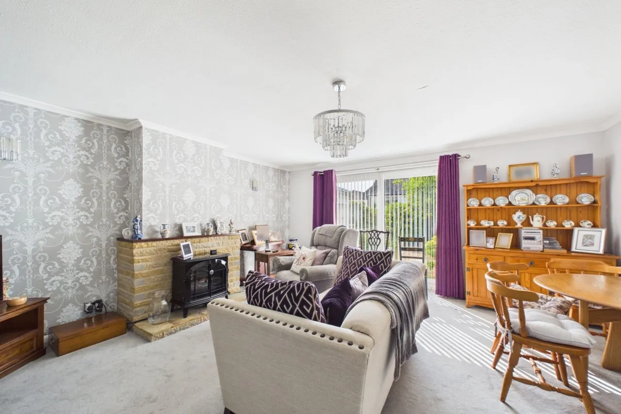 Miles Avenue, Leighton Buzzard, LU7, photo 2