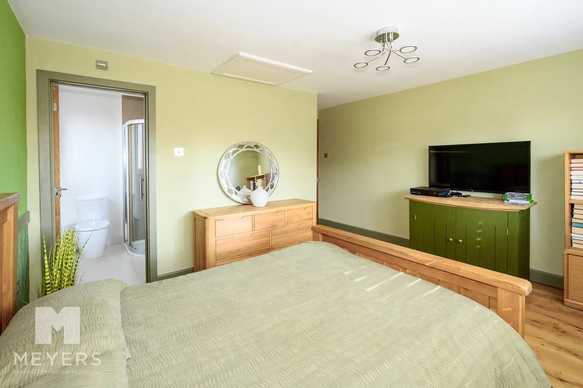 Lions Lane, Ashley Heath, BH24, photo 15