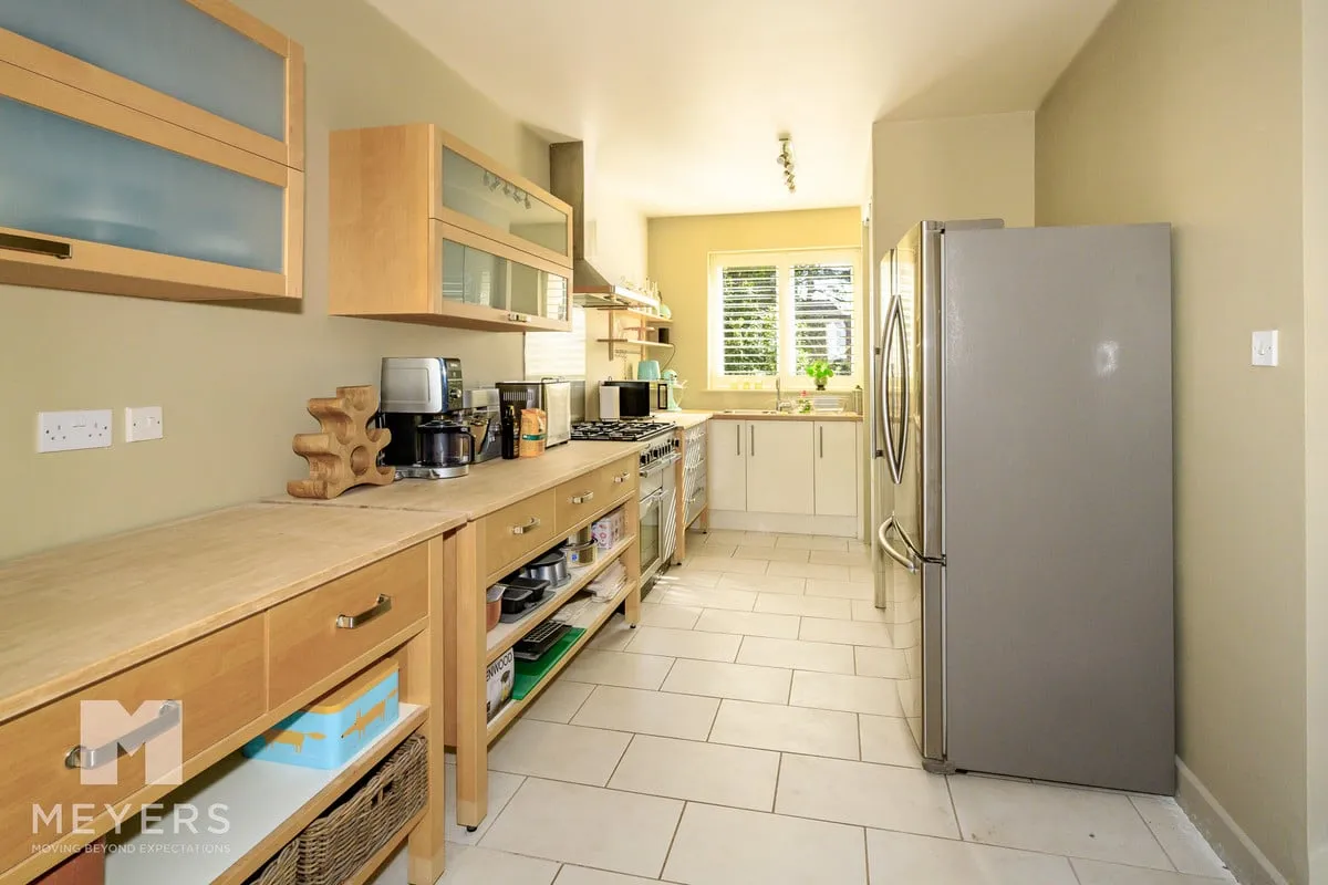 Lions Lane, Ashley Heath, BH24, photo 13