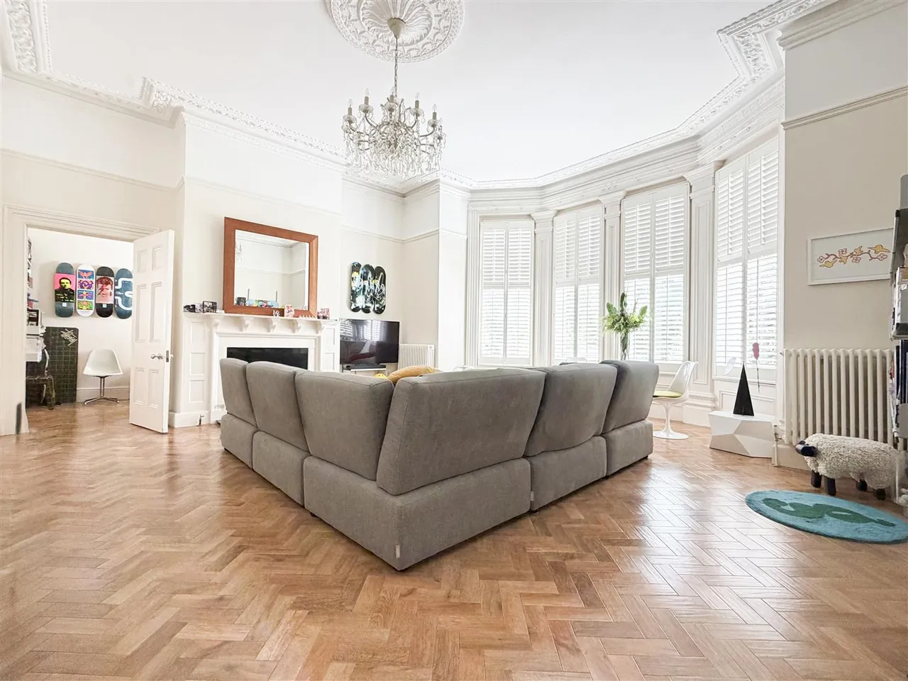 Chatsworth House, 10 Devonshire Place, EASTBOURNE, BN21 4AF, photo 3