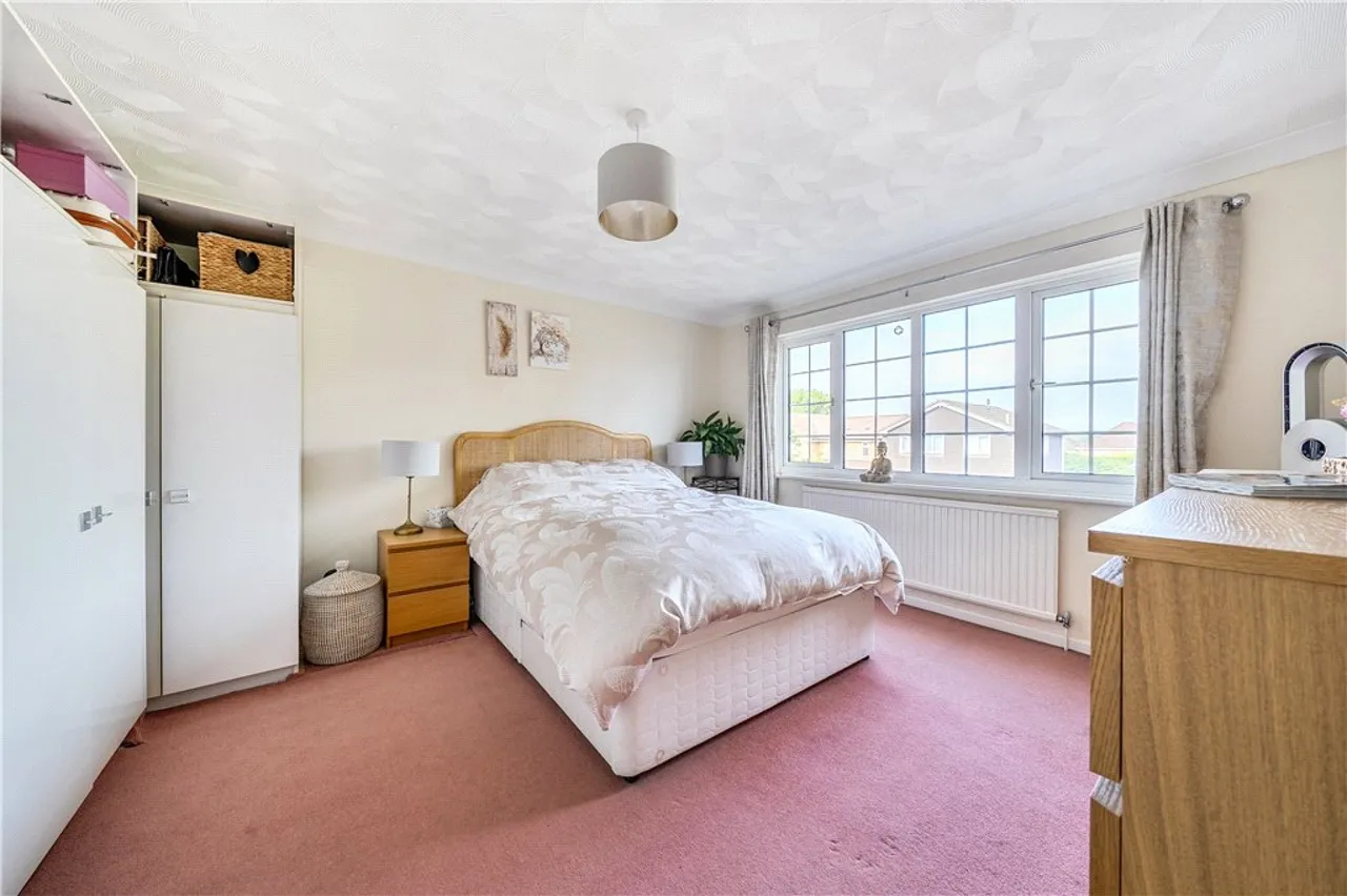 Barton Close, Romsey, SO51, photo 13