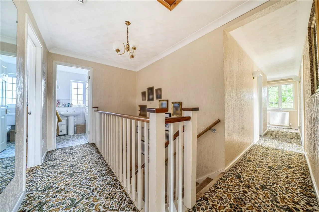 Barton Close, Romsey, SO51, photo 19