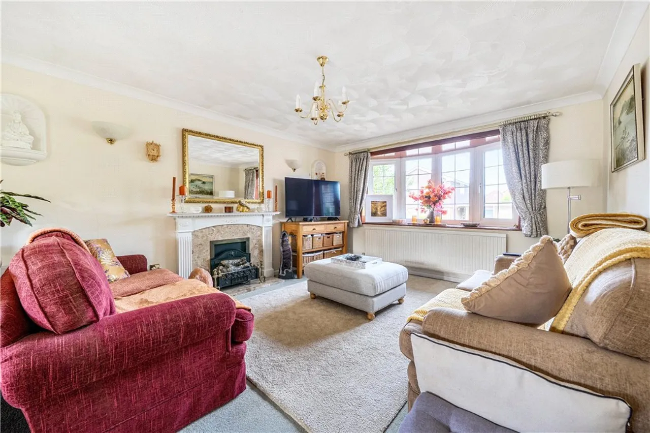 Barton Close, Romsey, SO51, photo 3