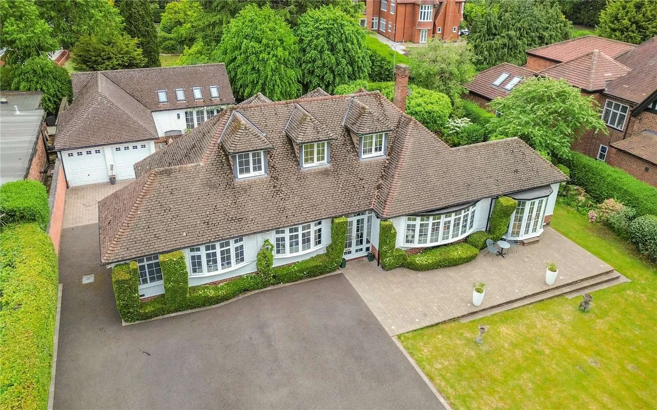 5 bed house for sale — Melton Road, Edwalton, Nottingham, NG12 4BU