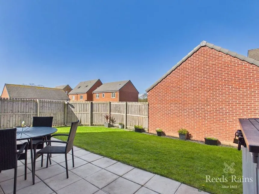 Field Avenue, Middlesbrough, TS4, photo 19