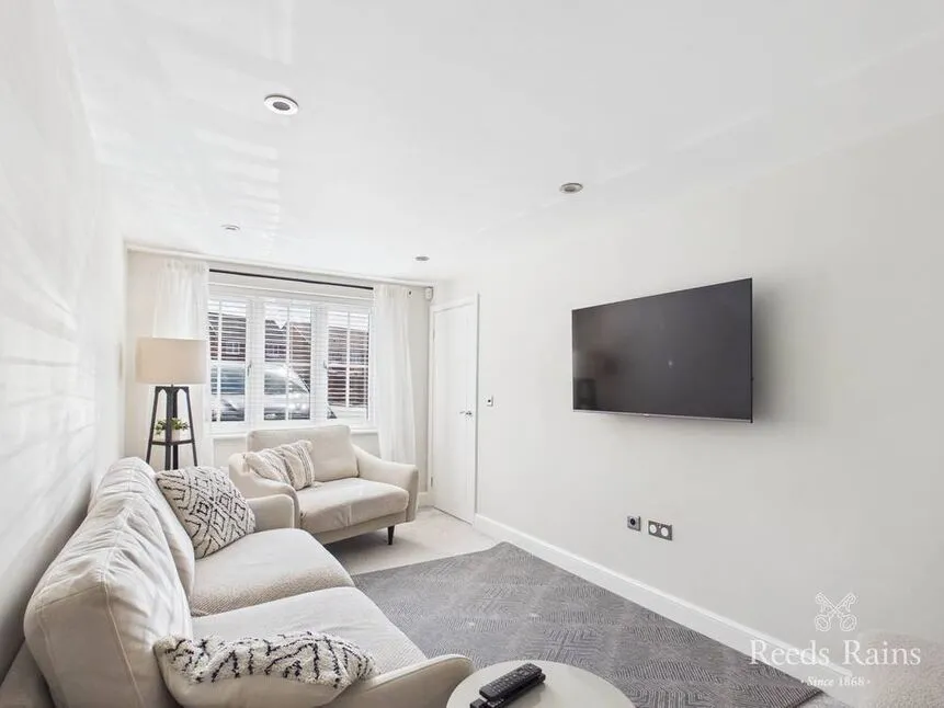 Field Avenue, Middlesbrough, TS4, photo 5