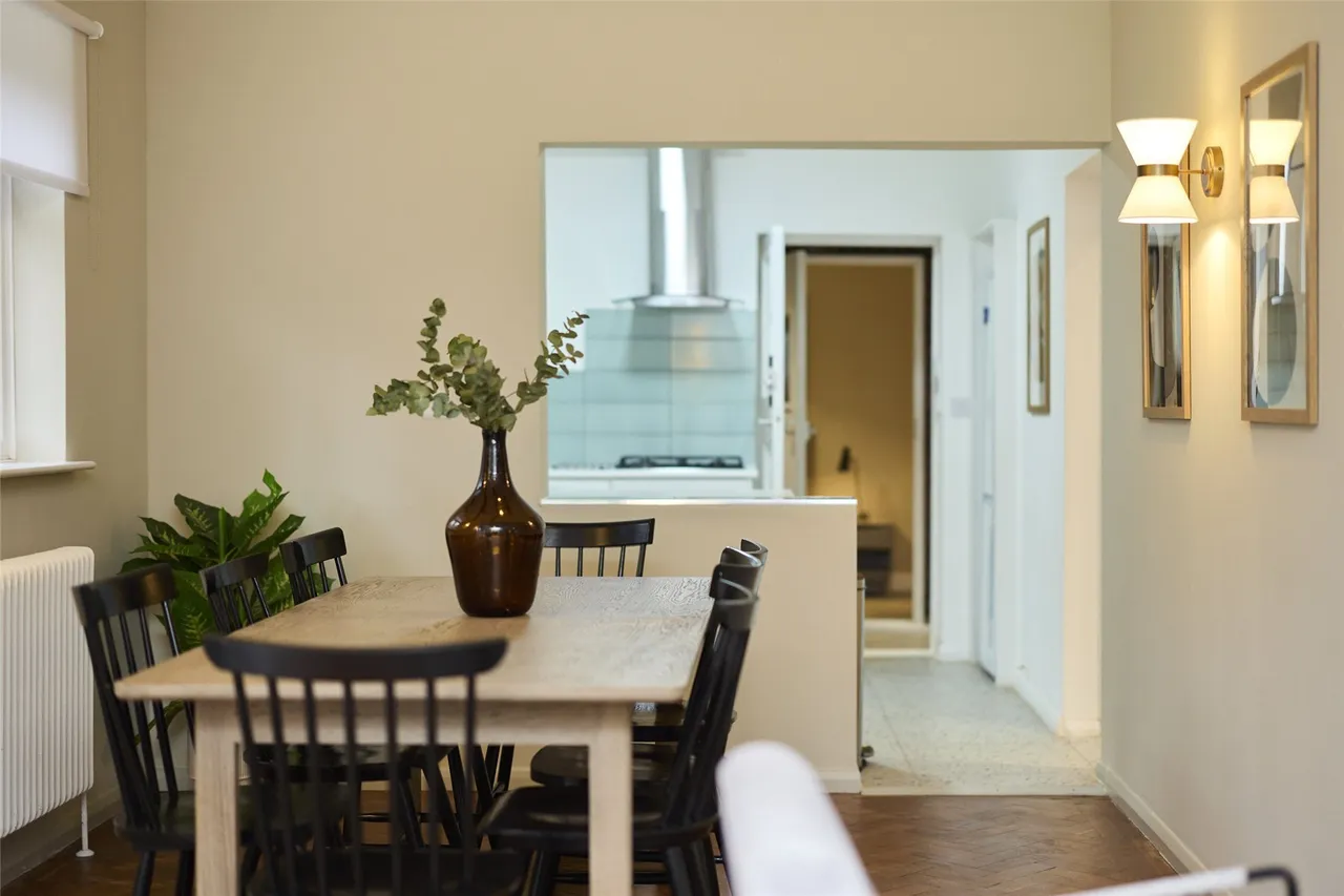 Ravenswood Court, Kingston Hill, Kingston Upon Thames11, KT2, photo 7