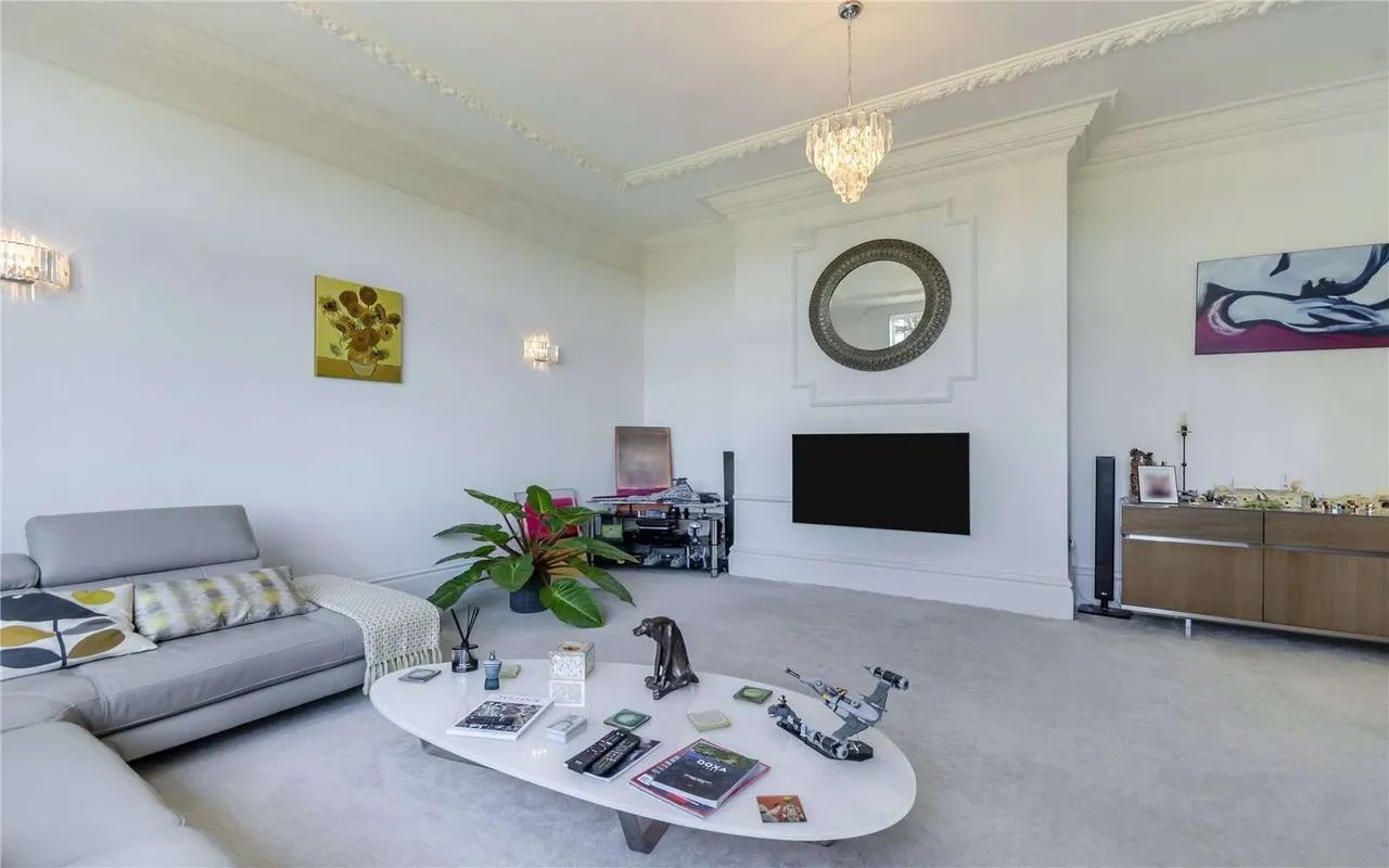 Main Street, Epperstone, NG14, photo 4