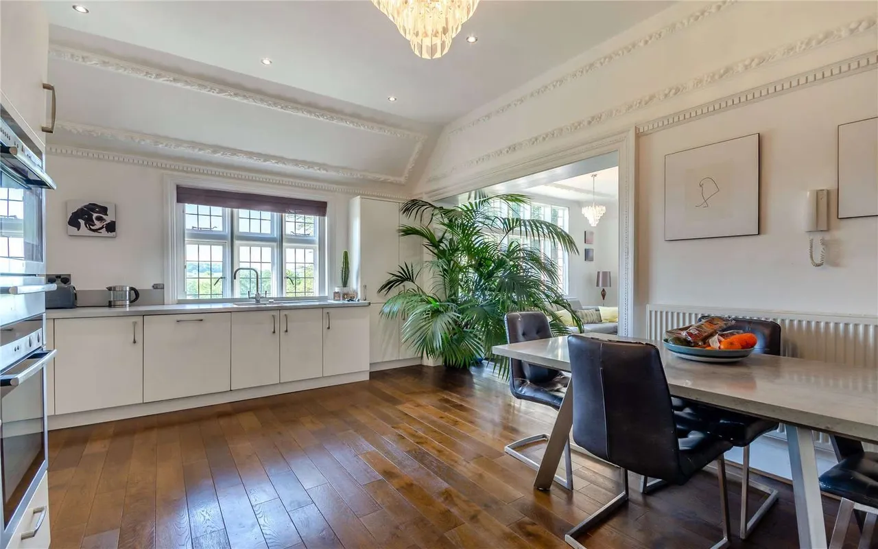 Main Street, Epperstone, NG14, photo 7