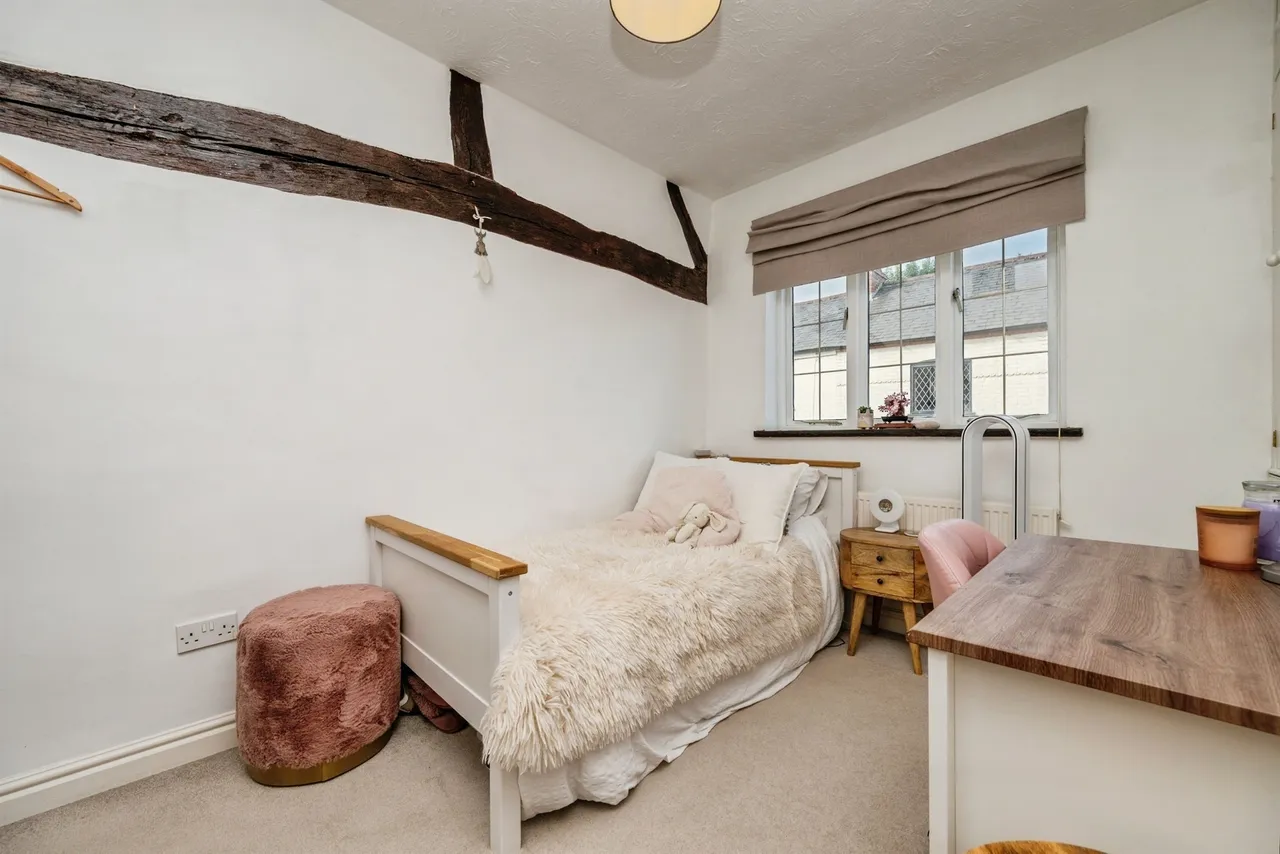 High Street, Henley-In-Arden, B95, photo 11