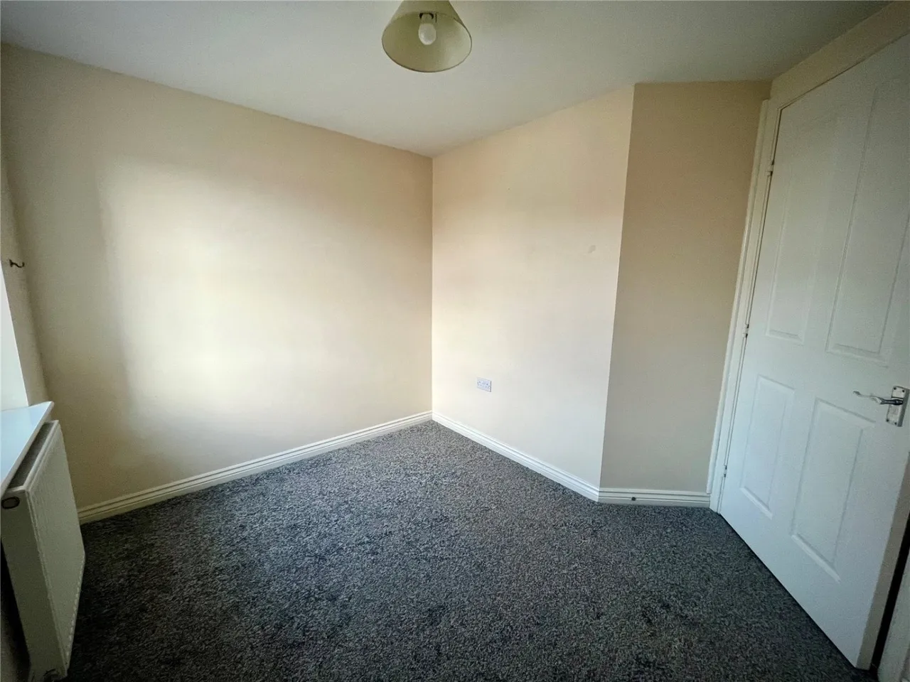 Disraeli Crescent, Squires Court, DE7, photo 5