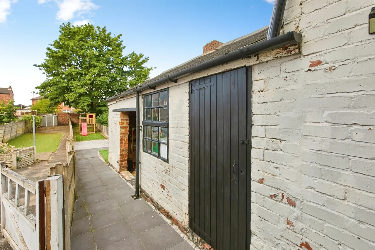 Stanhope Road, Swadlincote, DE11, photo 18