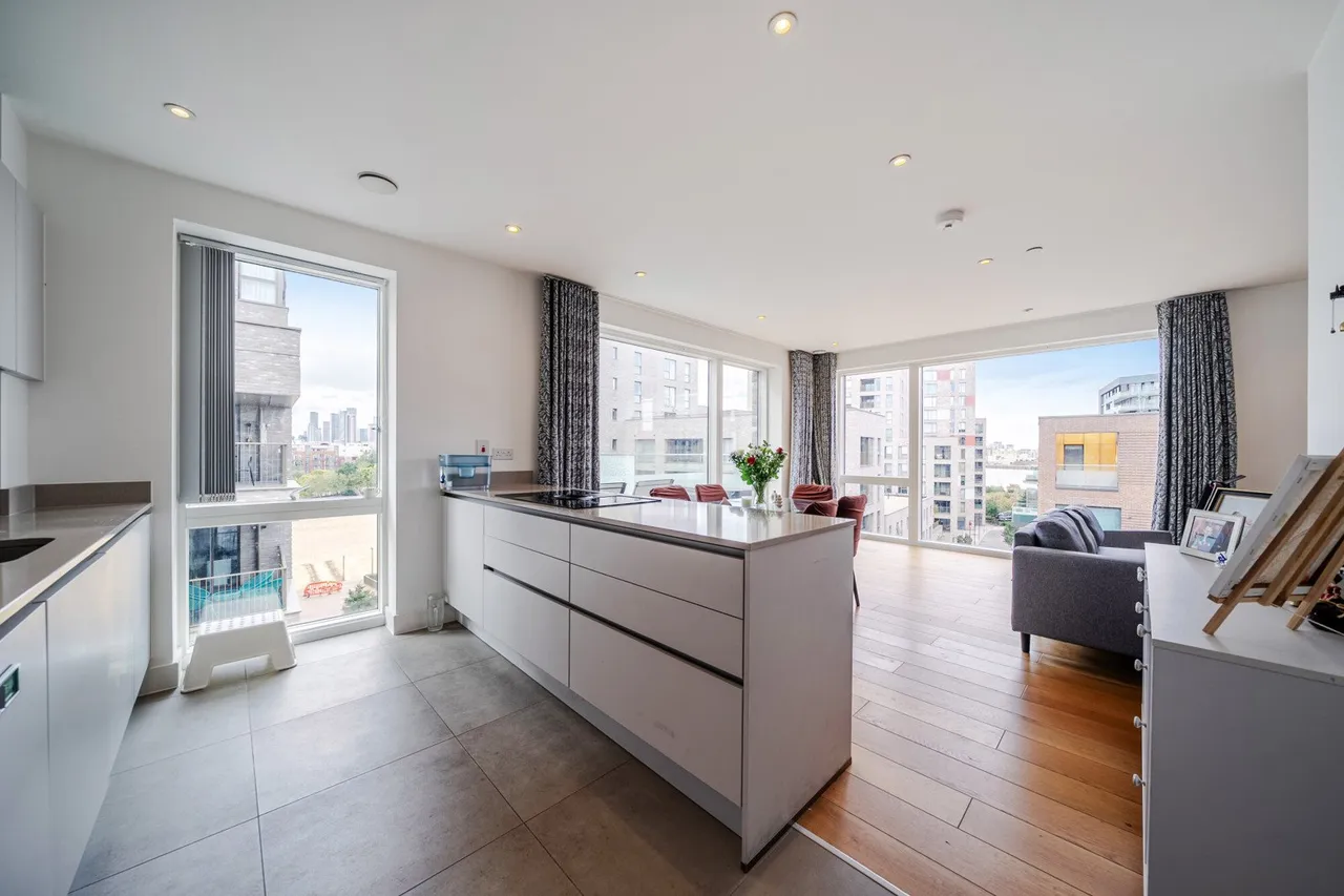 Latimer Square, SE10, photo 2