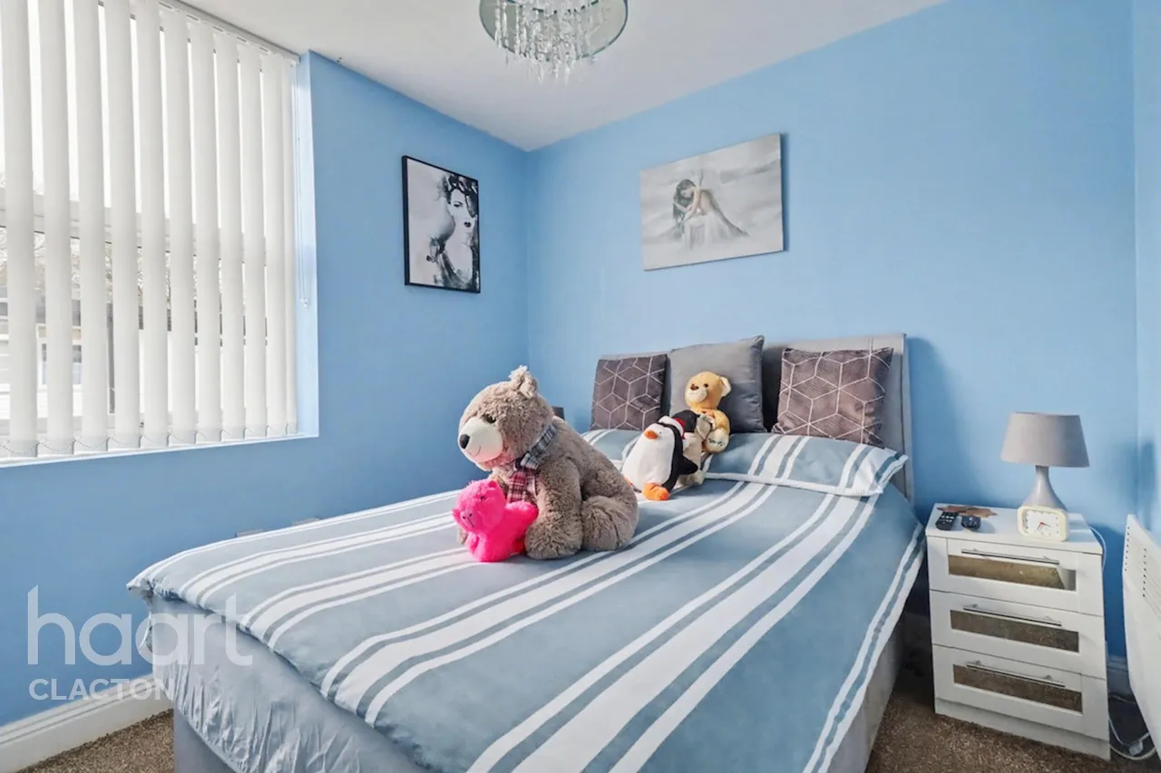 London Road, Clacton-On-Sea, CO16, photo 5