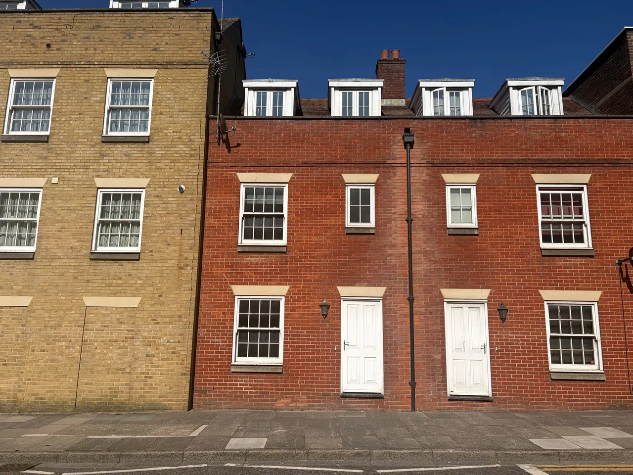 3 bed house to rent — Queens Courtyard, Dover