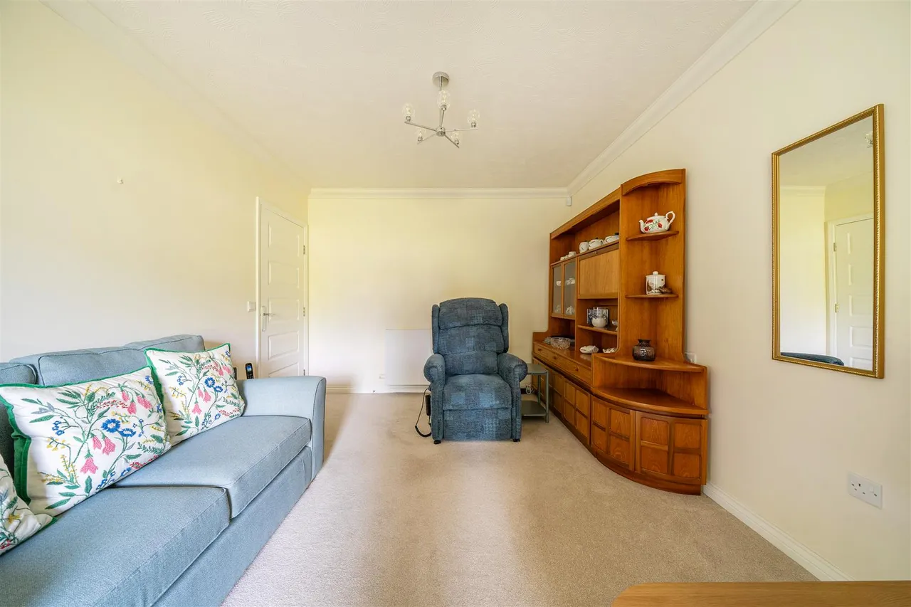 Longwick Road, Princes Risborough, HP27, photo 7