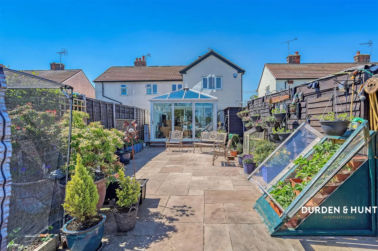 Dunmow Road, Beauchamp Roding, CM5, photo 21