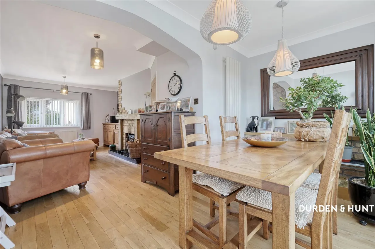Dunmow Road, Beauchamp Roding, CM5, photo 4