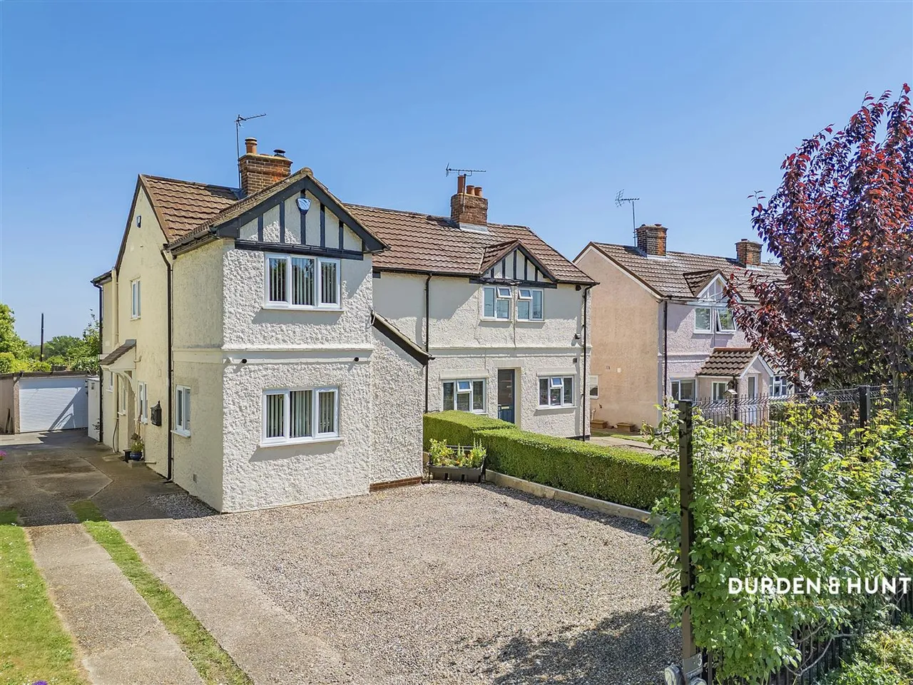 3 bed house for sale, Dunmow Road, Beauchamp Roding, CM5