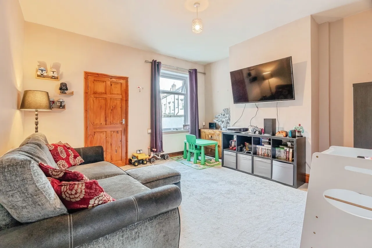 Morse Street, Burnley, Lancashire, BB10, photo 2