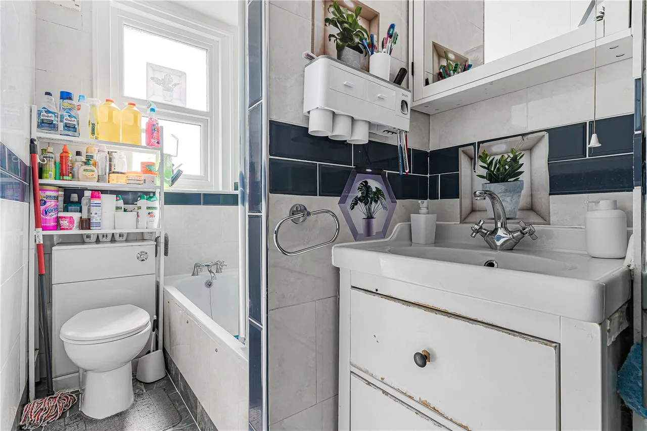 Hythe Road, Thornton Heath, CR7, photo 18
