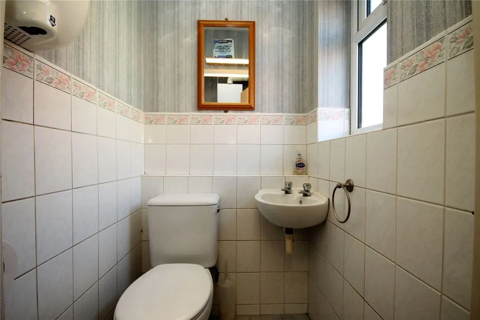 Rush Green Road, Romford, RM7, photo 8