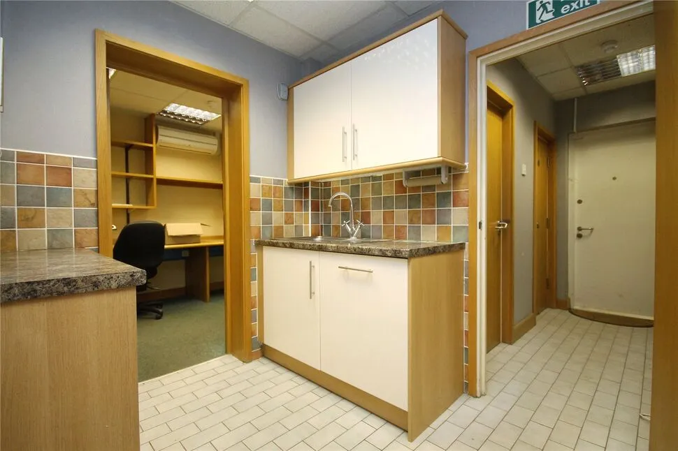 Rush Green Road, Romford, RM7, photo 7