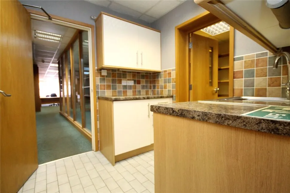 Rush Green Road, Romford, RM7, photo 4