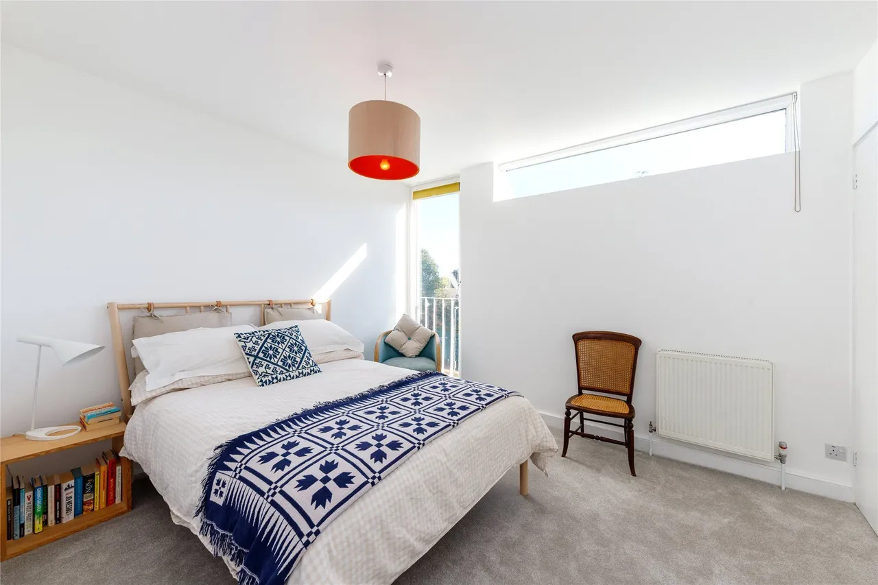 King Charles Walk, Southfields, London, SW19, photo 12