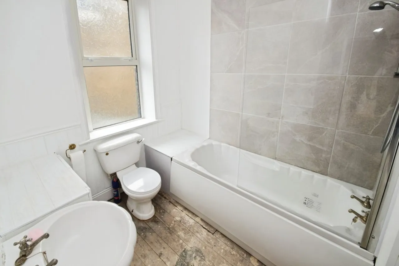 Ingrow, Keighley, West Yorkshire, photo 7
