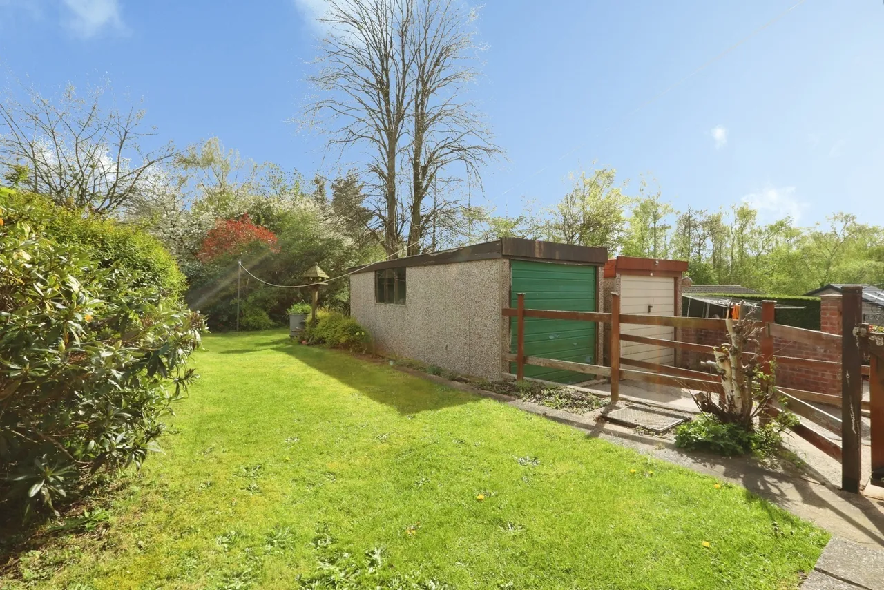 Spruce Avenue, Wickersley, Rotherham, South Yorkshire, S66, photo 20