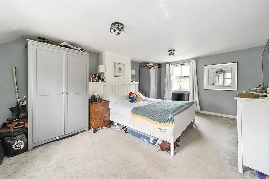 Main Street, Buckingham, MK18, photo 16