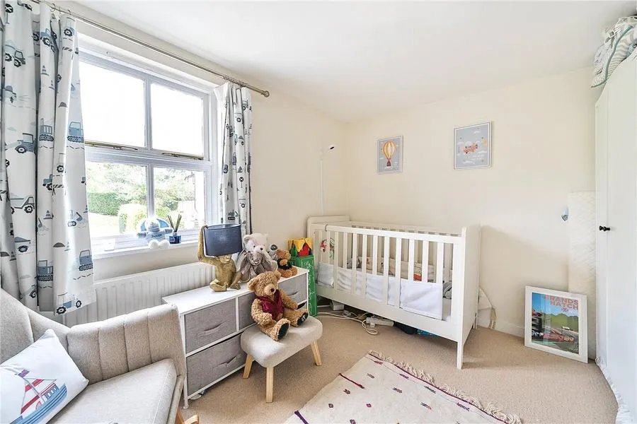 Main Street, Buckingham, MK18, photo 21