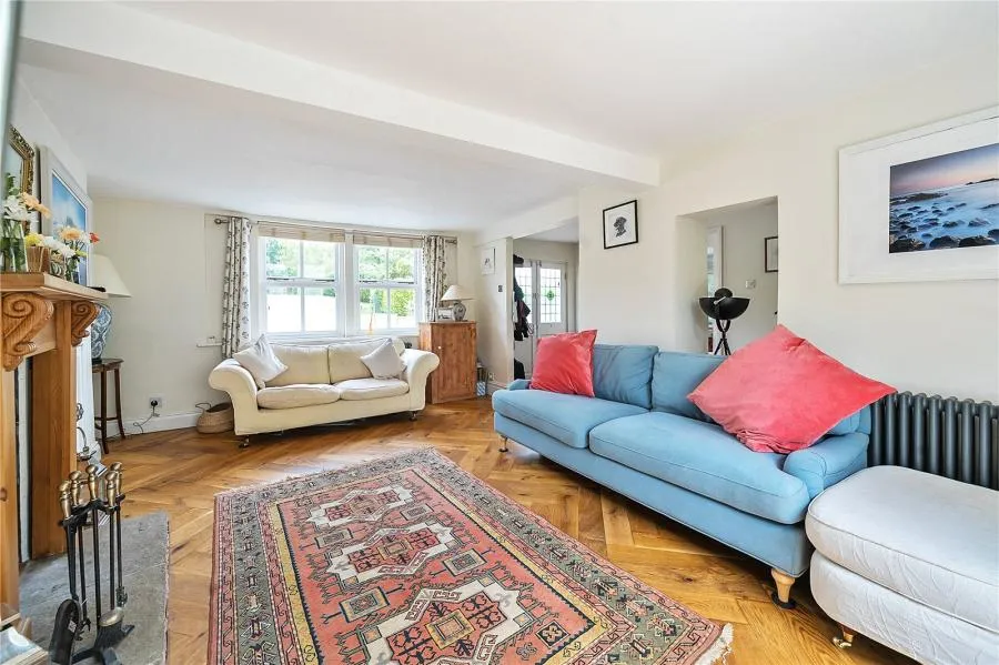 Main Street, Buckingham, MK18, photo 6