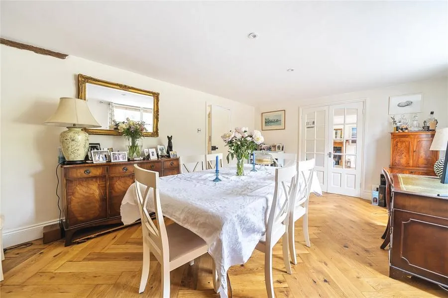 Main Street, Buckingham, MK18, photo 8