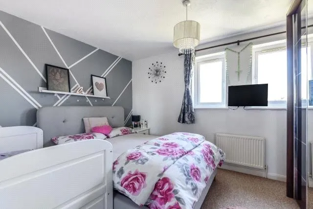 Batchelor Close, Aylesbury, HP20, photo 6
