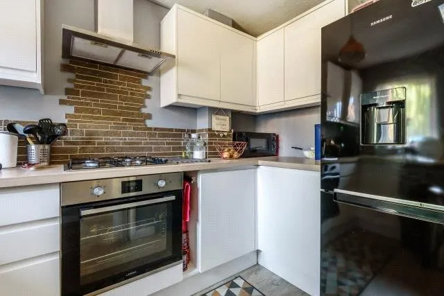 Batchelor Close, Aylesbury, HP20, photo 4