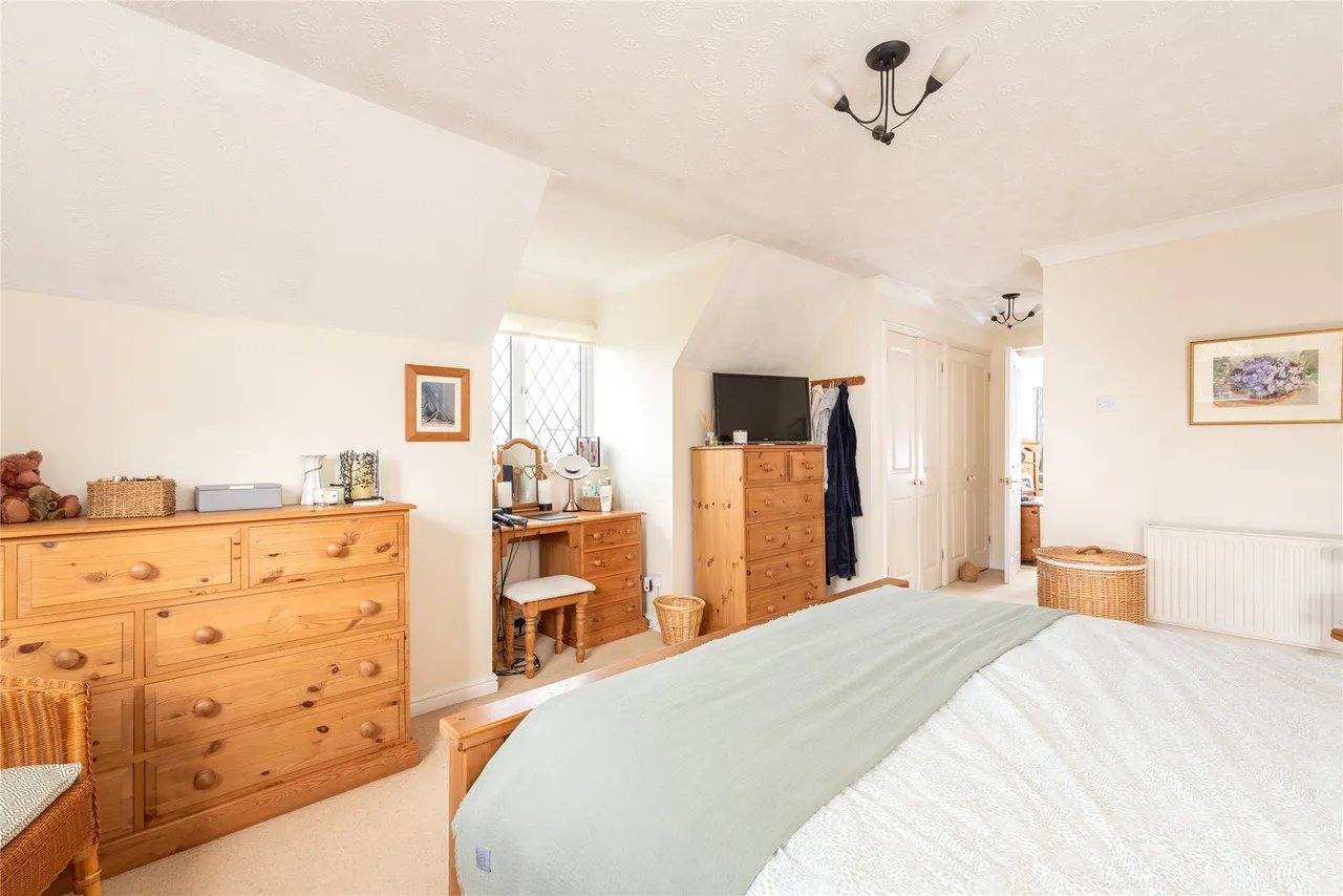 Lindisfarne Priory, Bedford, MK41, photo 12