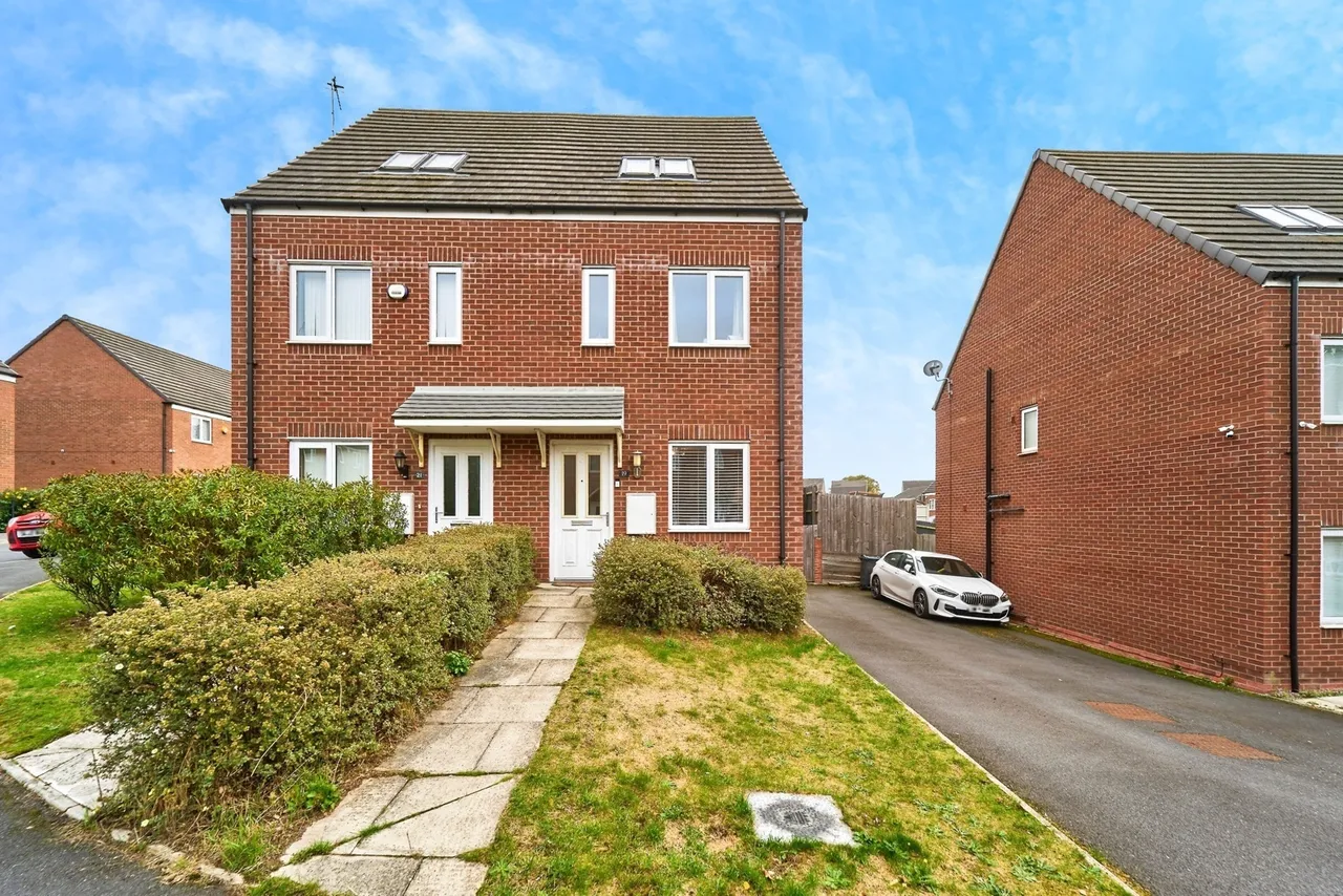 3 bed house for sale — Chestnut Street, Walsall, West Midlands, WS5