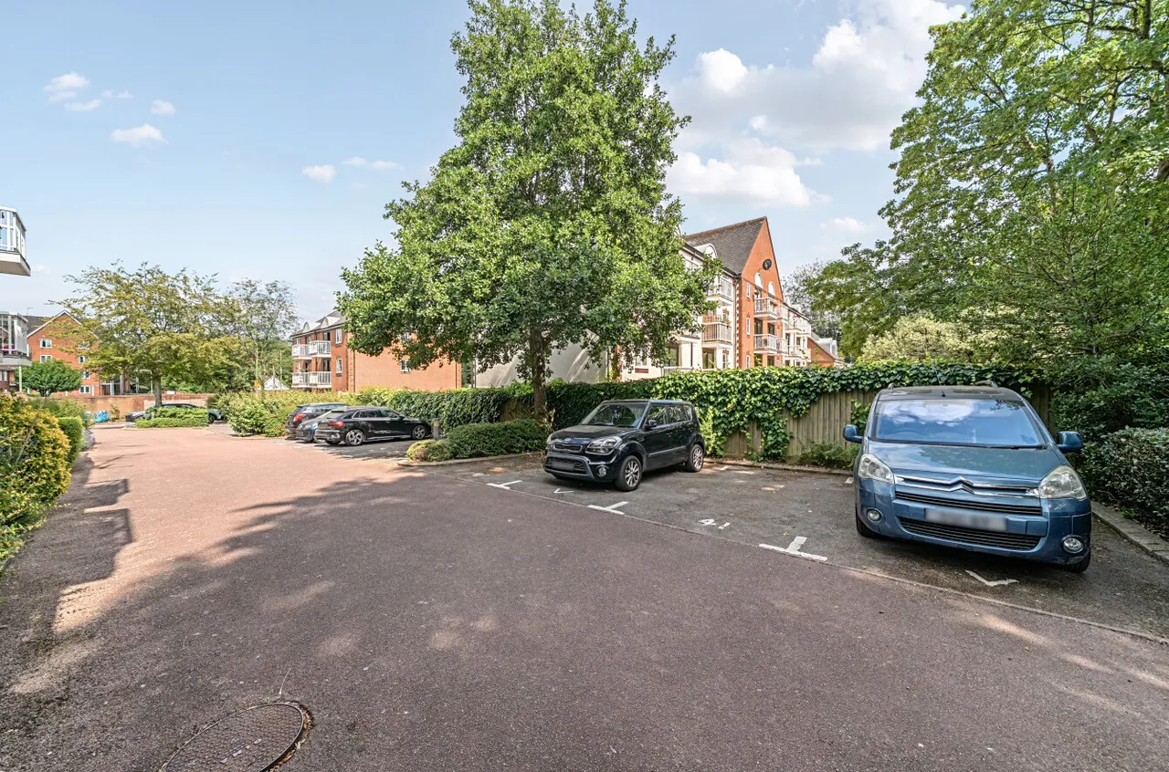 Waterside Court, Alton, GU34, photo 8