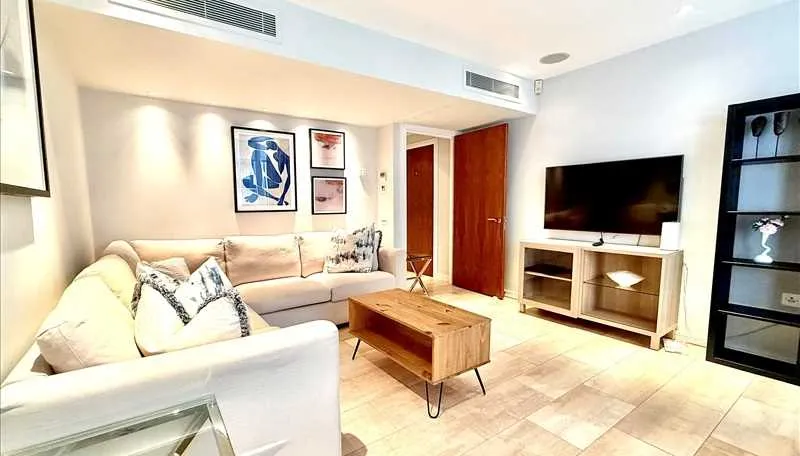 1 bed flat to rent, Young Street, Kensington, W8