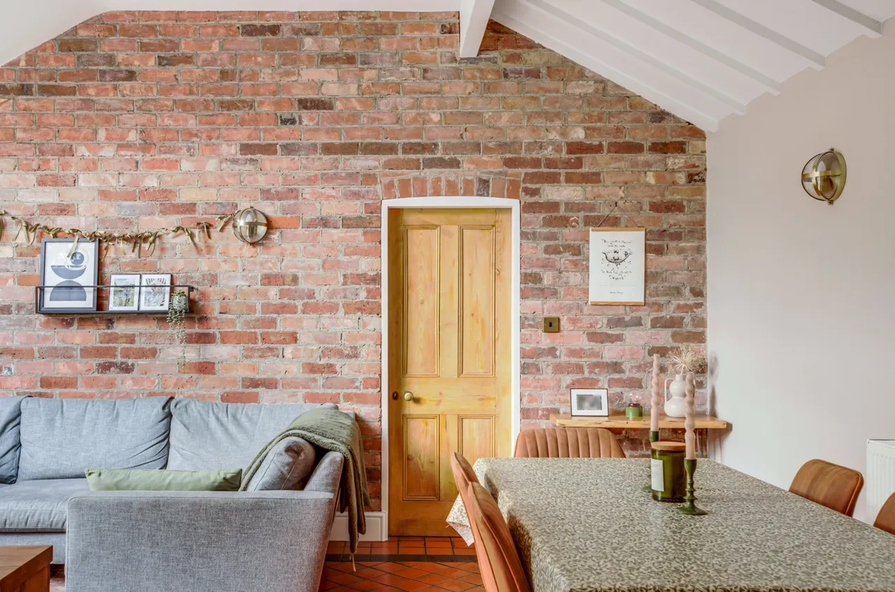 Bingham Road, Radcliffe-on-Trent, NG12, photo 9