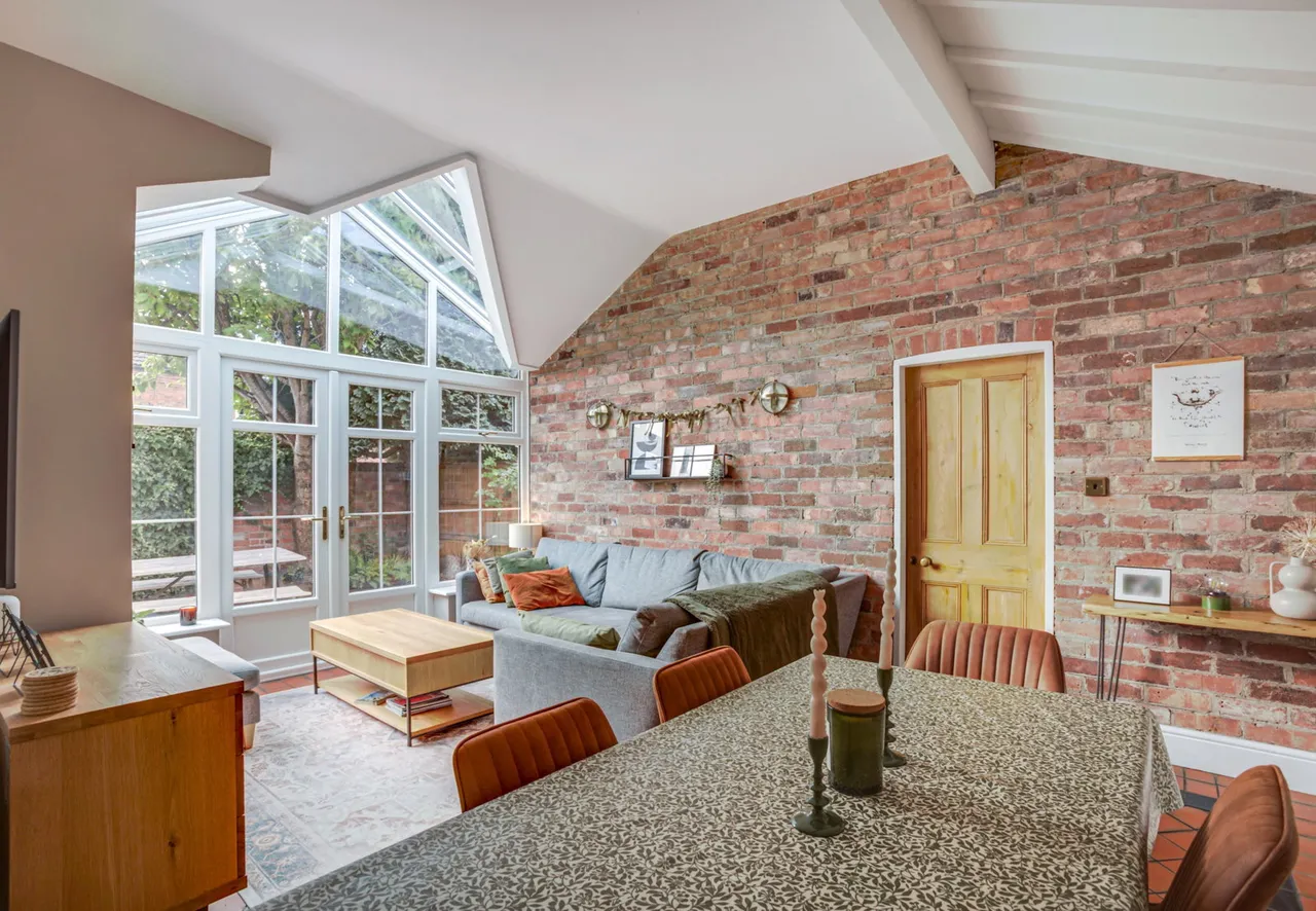 Bingham Road, Radcliffe-on-Trent, NG12, photo 8