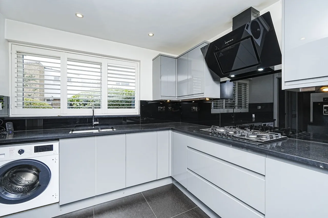 Regency Walk, Croydon, CR0, photo 3