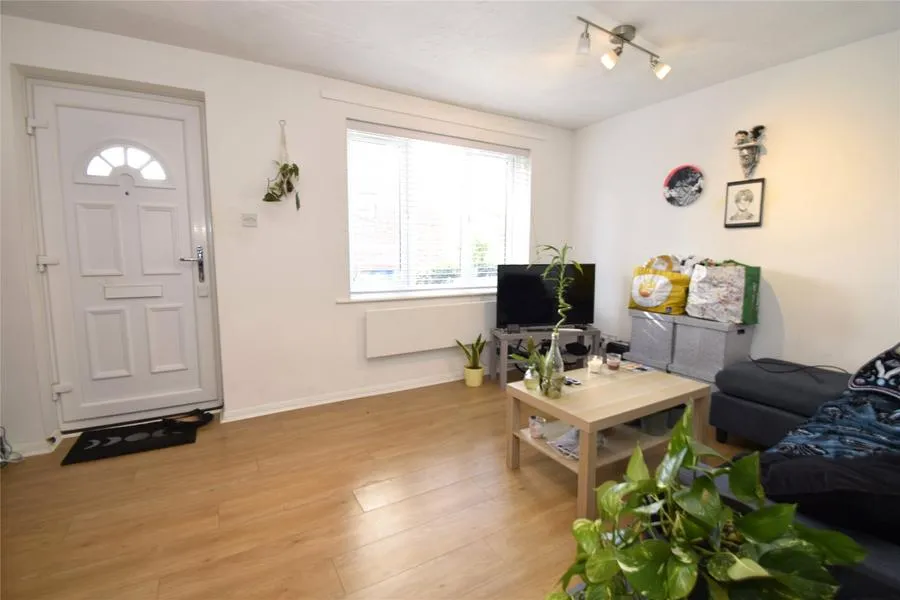 Pendall Close, Barnet, EN4, photo 2