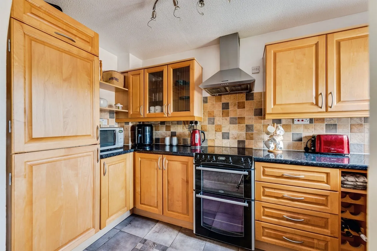Fenland Close, Middleleaze, SN5, photo 4