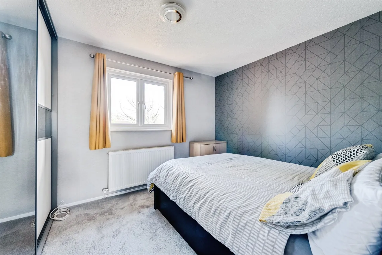 Fenland Close, Middleleaze, SN5, photo 11